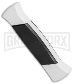 AKC 777 Blackfinger Tactical White/Blk OTF Automatic Knife - Dagger Black Plain 8 AKC 777 Blackfinger Tactical White/Blk OTF Automatic Knife - Dagger Black Plain -Featured Knife Shop AKC 777 Blackfinger Dagger OTF White Black BHQ 82047 jr side large